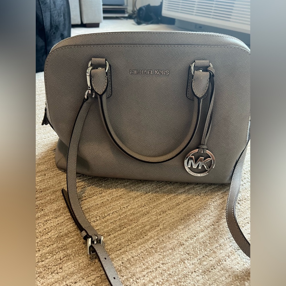 Michael Kors Bowler Bag in Elegant Gray